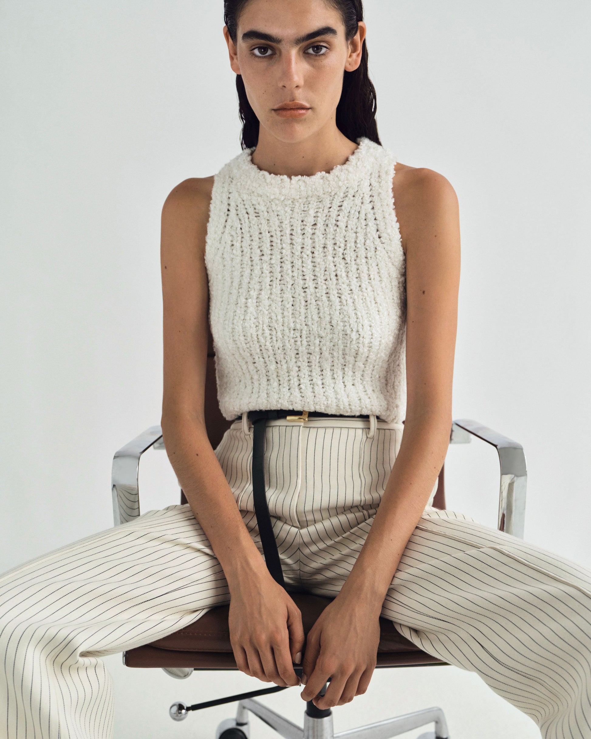 lookbook image of model wearing the Deeda Pant in Pinstripe Twill in Canvas/Indigo