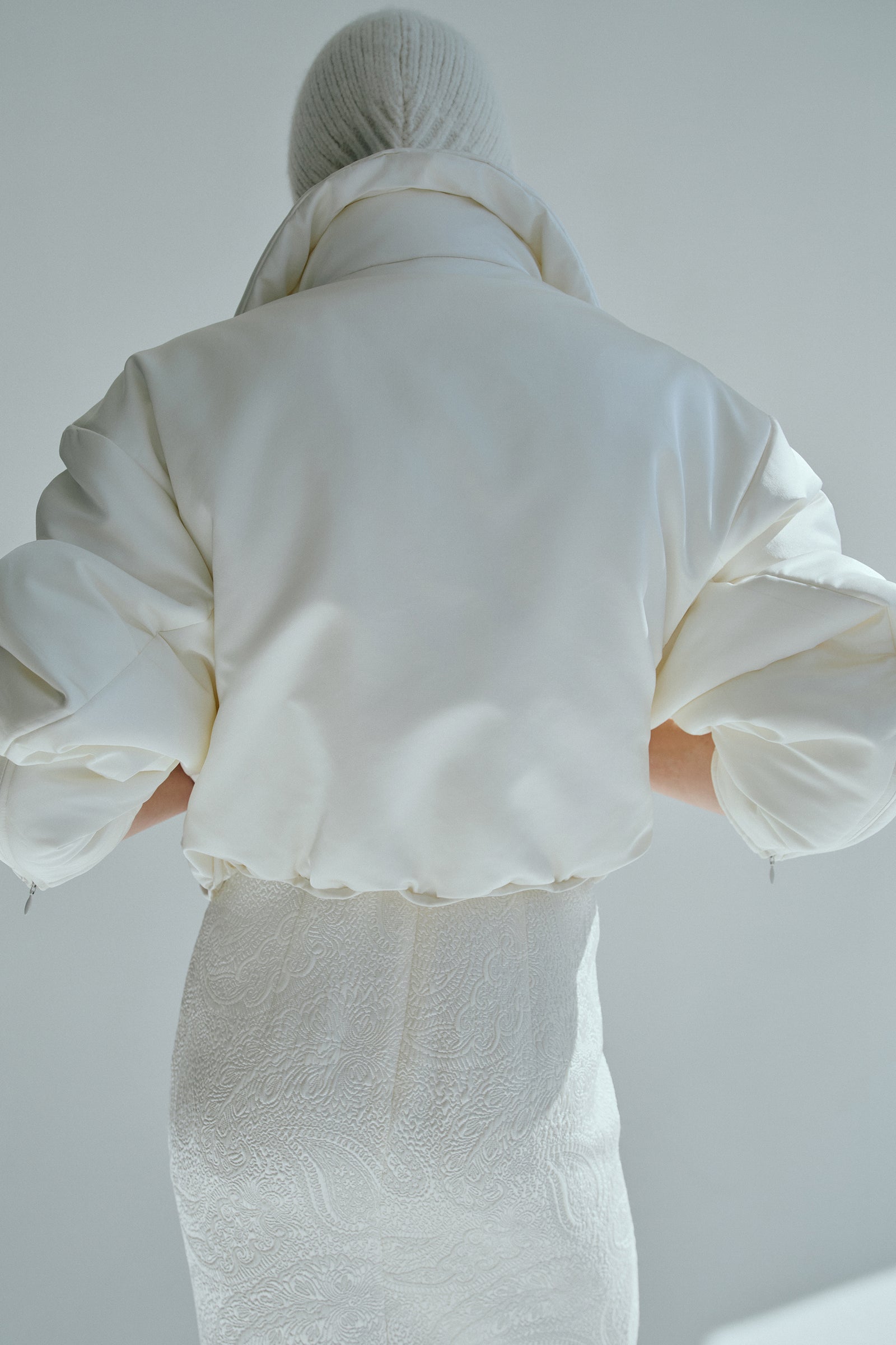 Resort 2027 - Model Image 3