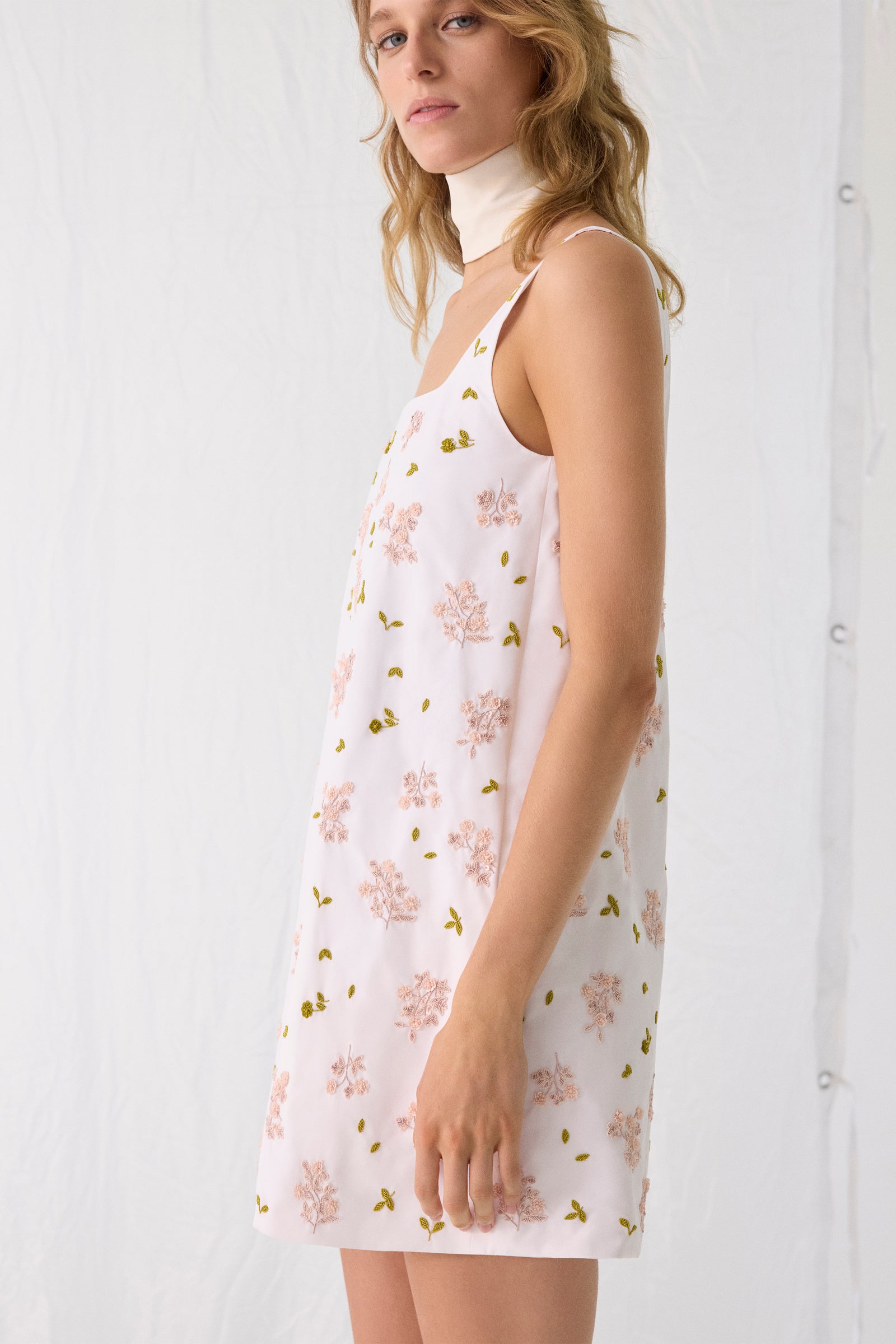 Spring 2027 - Model Image 17