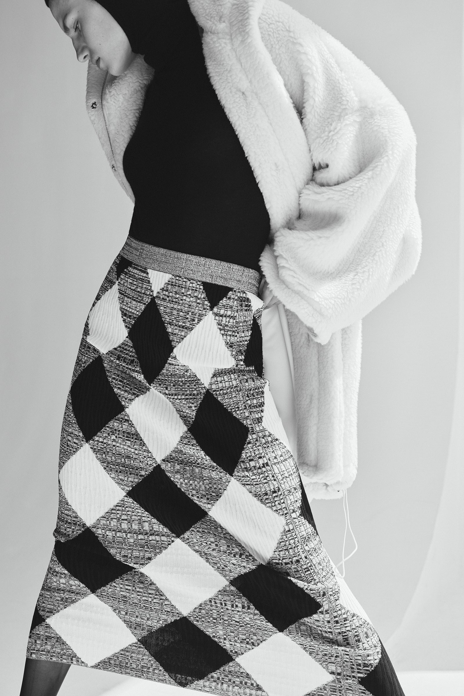 Resort 2027 - Model Image 17