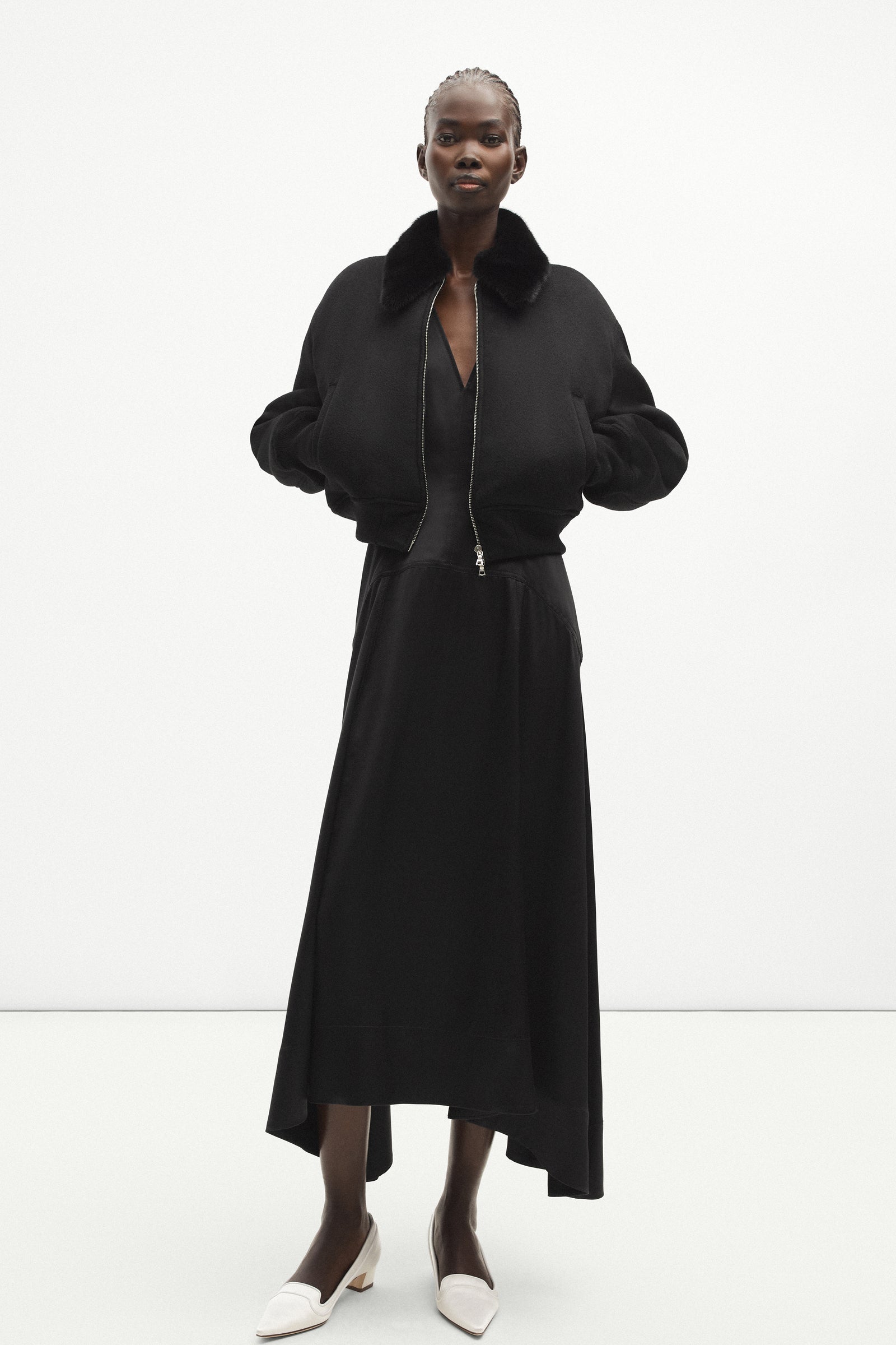 Resort 2025 - Model Image 17