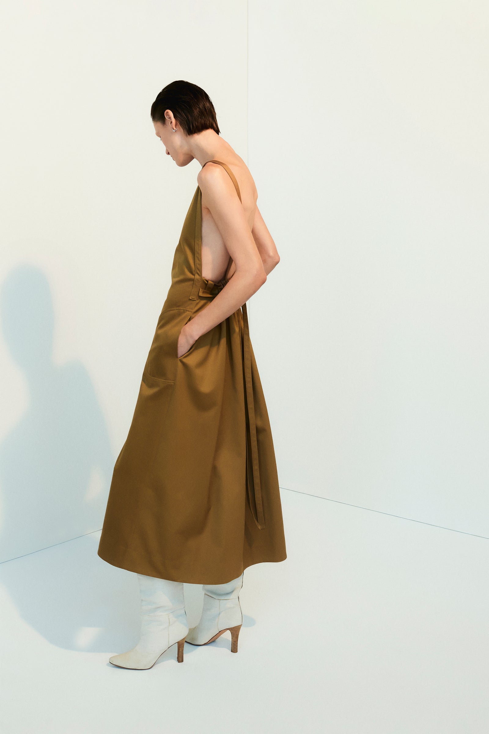 Pre-Fall 2026 - Model Image 4
