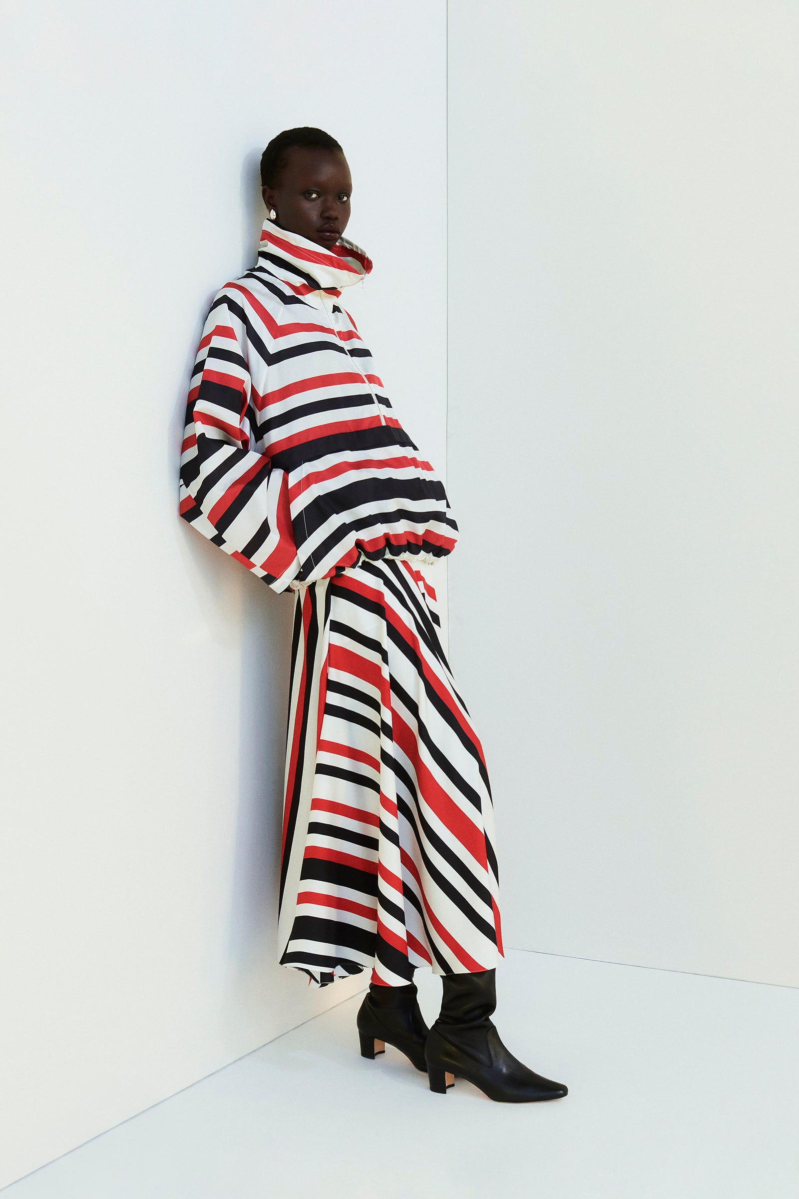 Pre-Fall 2026 - Model Image 9
