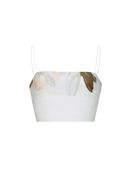 Ghost image front – bex top, P25143PV, champagne/multi – Adam Lippes, P25 collection: Crafted from 100% cotton voile, the Bex Top showcases this season’s Sicily-inspired floral motif. The cropped silhouette offers a modern fit, while delicate straps and a clean neckline lend a minimalist touch. 